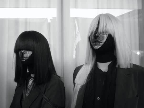 Archillect ID 63372