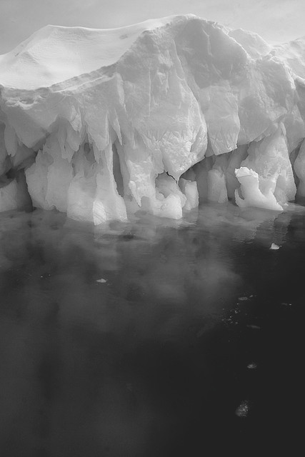 Archillect ID 63403