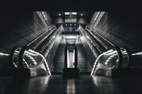 Archillect ID 63812