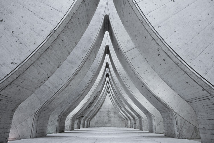 Archillect ID 64300