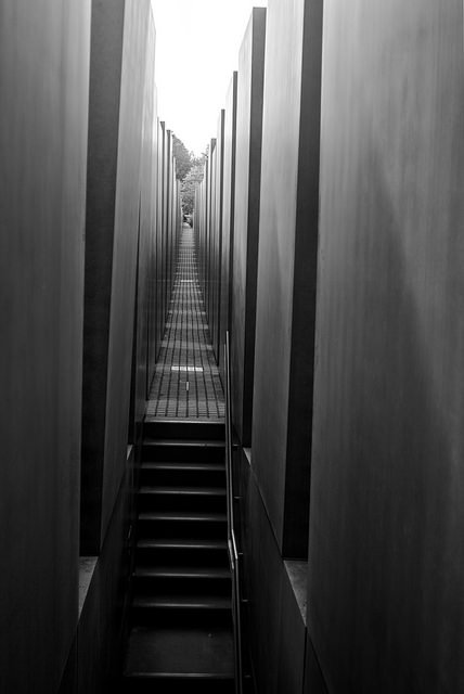 Archillect ID 66106