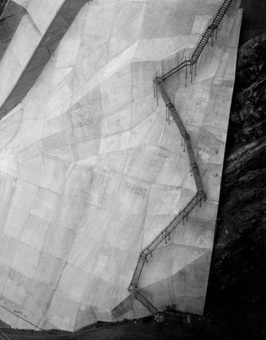Archillect ID 66992