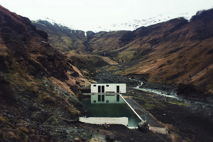 Archillect ID 67026