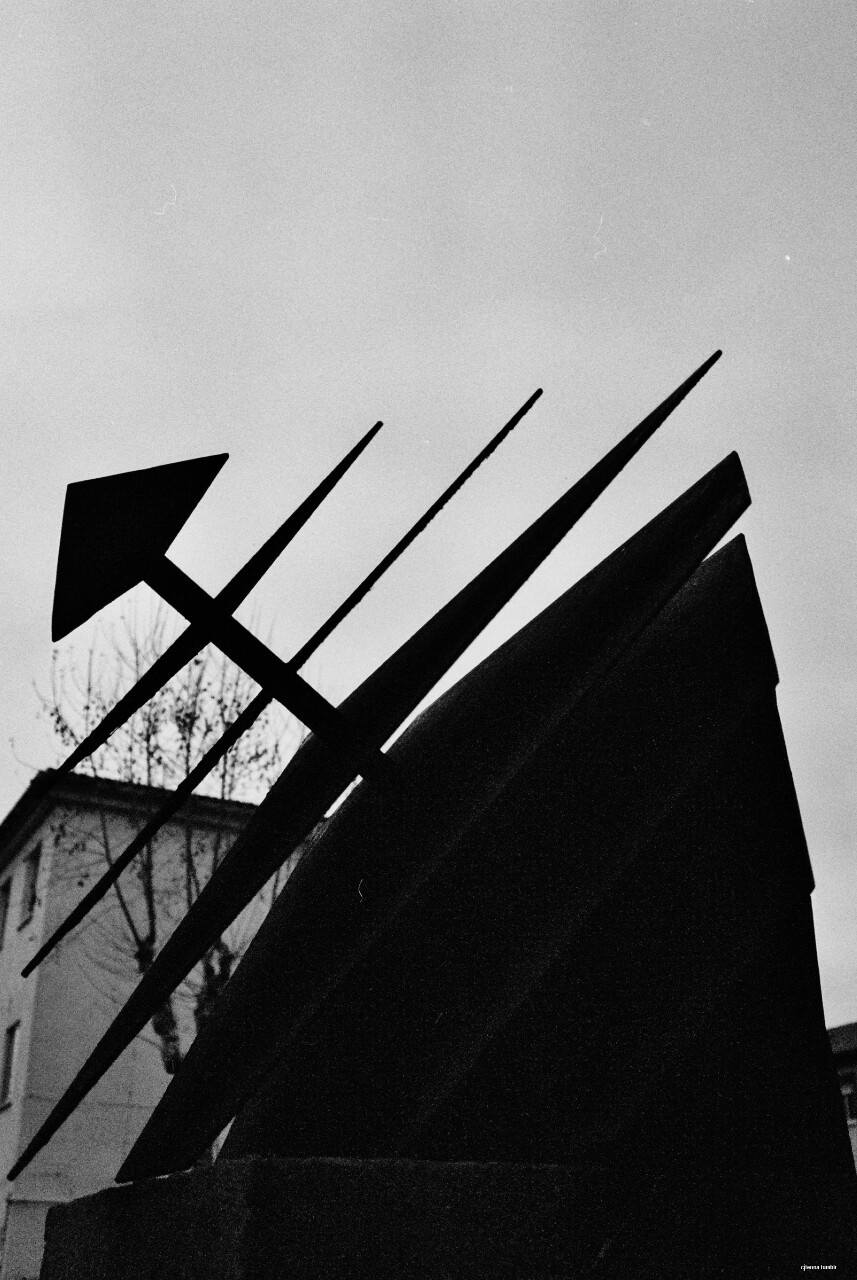 Archillect ID 67223