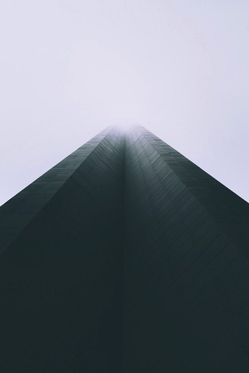 Archillect ID 67727