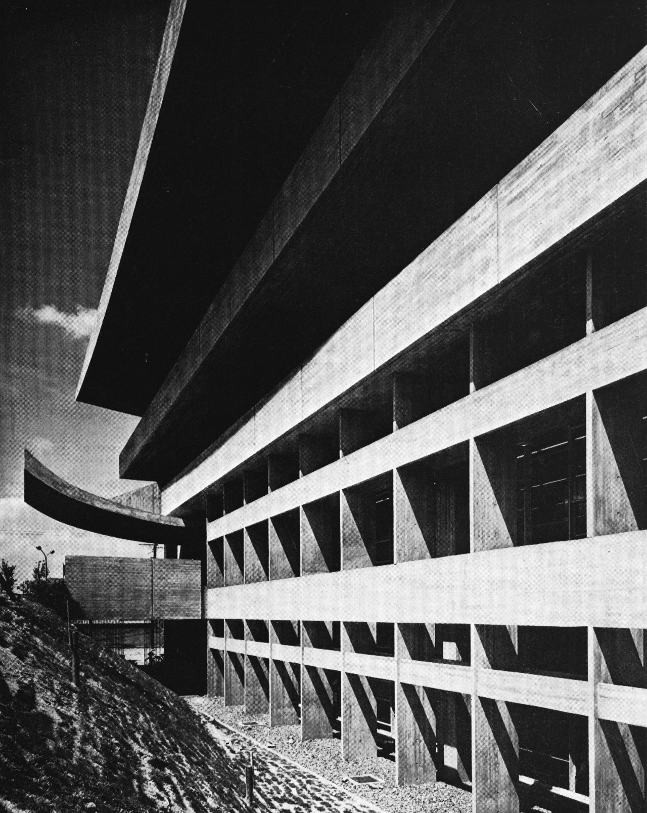 Archillect ID 68193