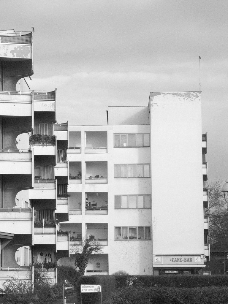 Archillect ID 68209