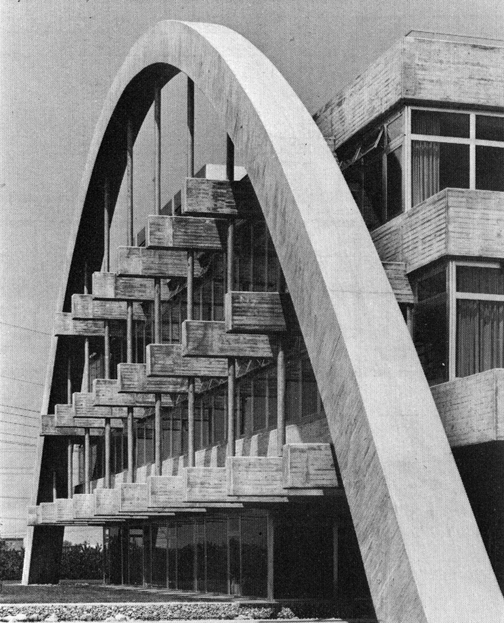 Archillect ID 68375