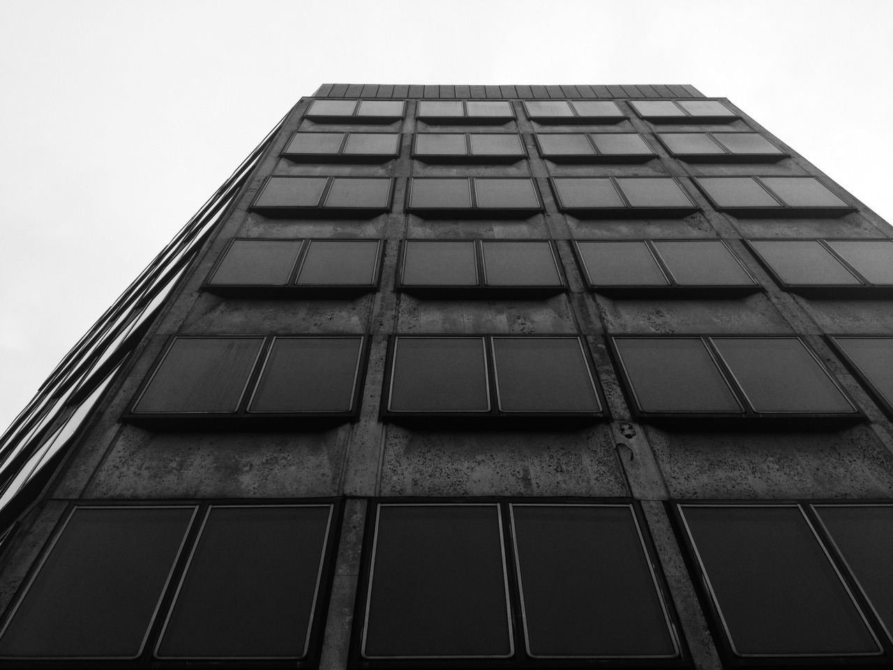 Archillect ID 69066