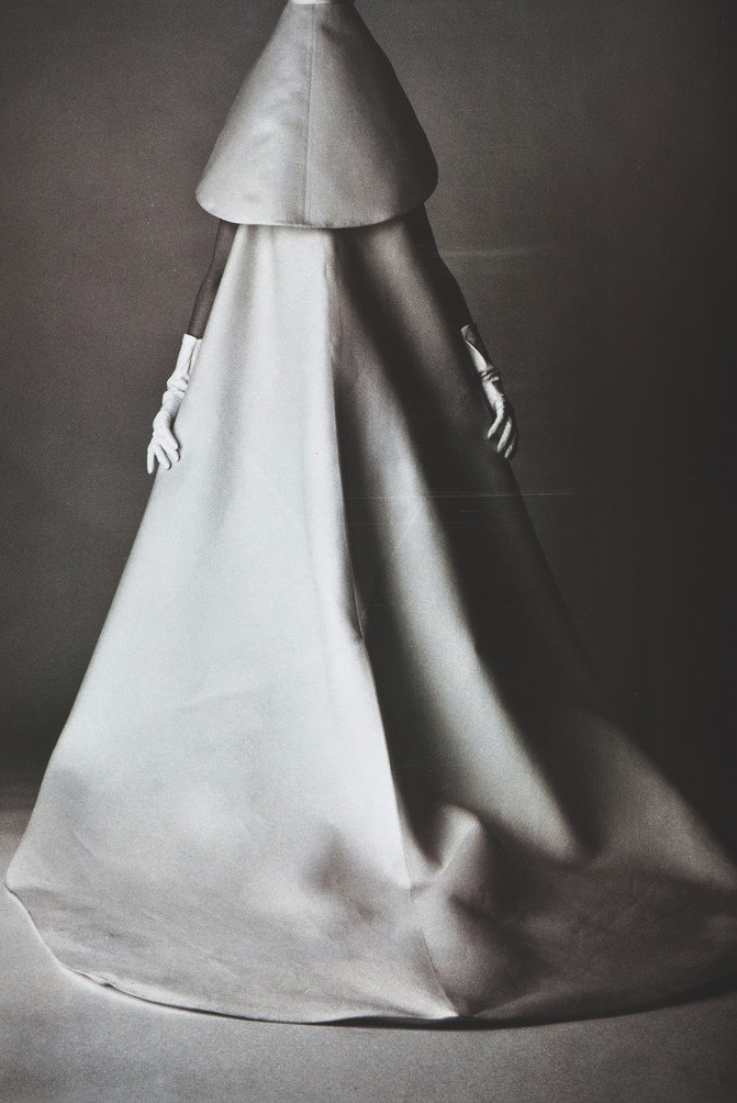 Archillect ID 69544