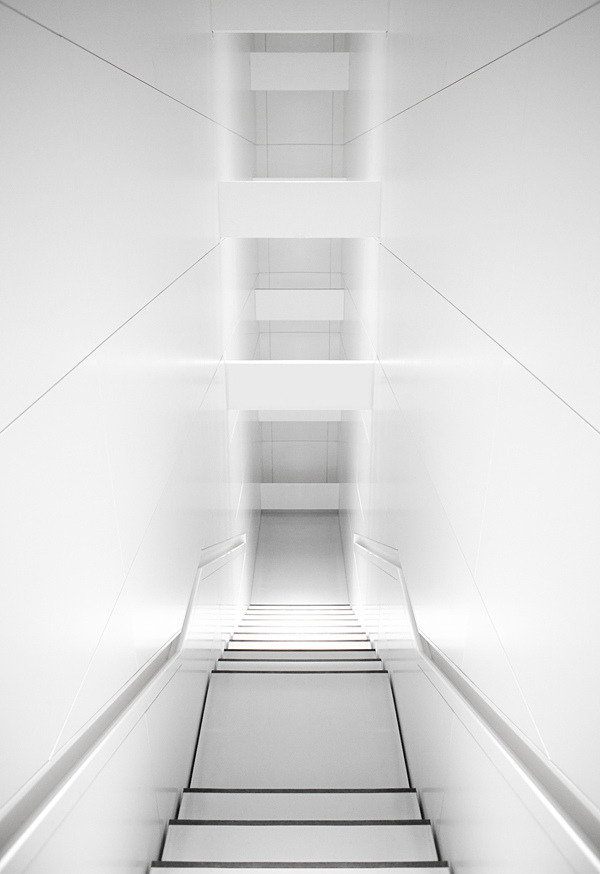 Archillect ID 69576