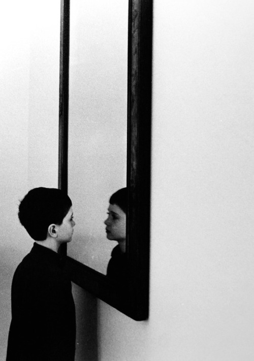 Archillect ID 69795