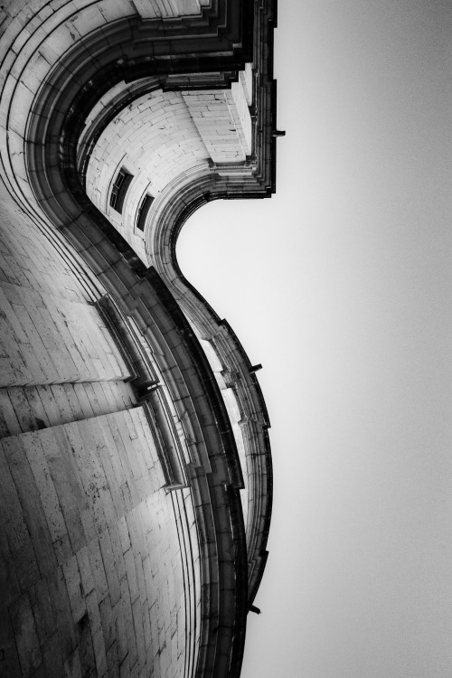Archillect ID 69822