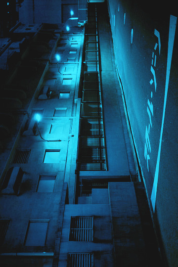 Archillect ID 70107