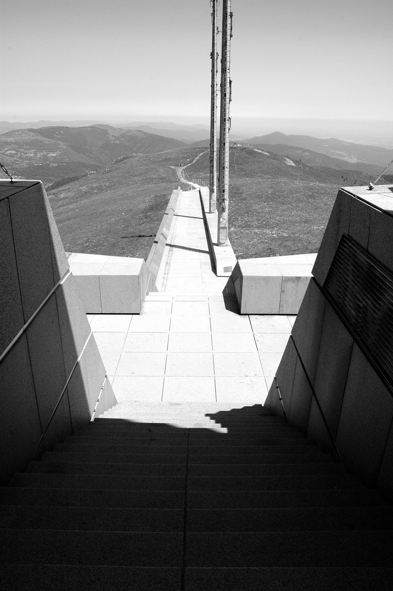 Archillect ID 71295