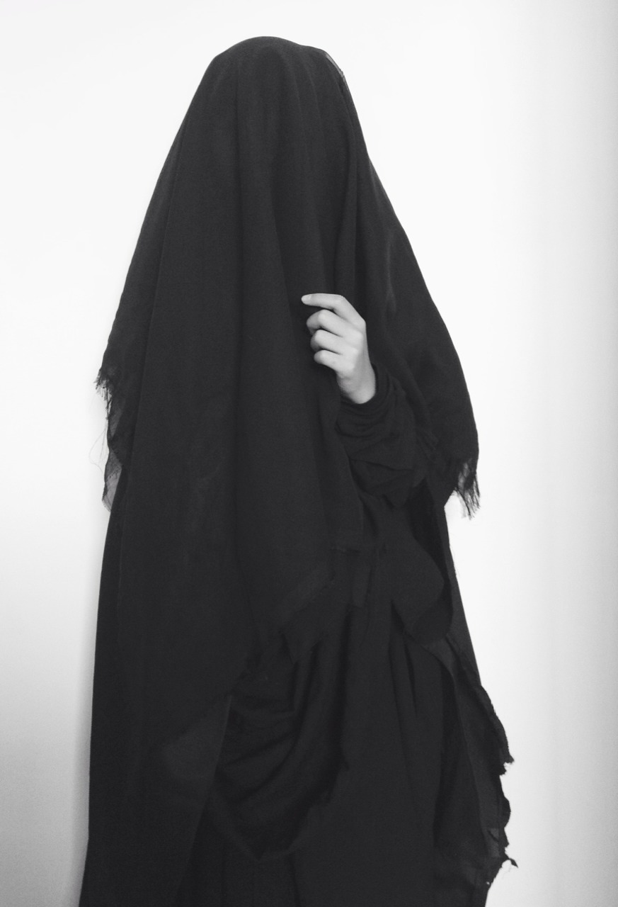 Archillect ID 71645