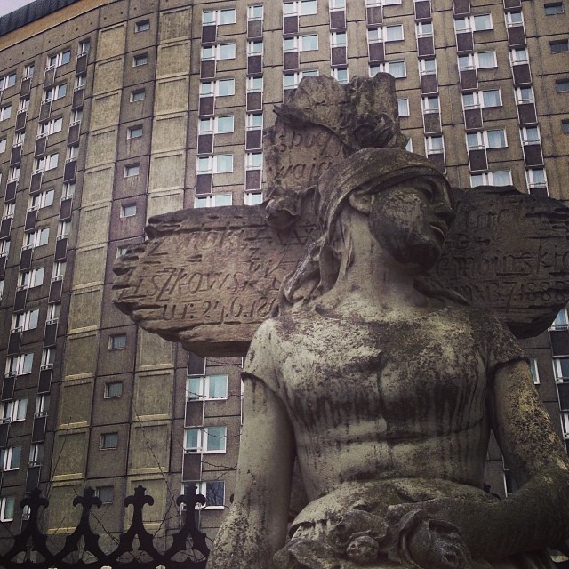 Archillect ID 71962