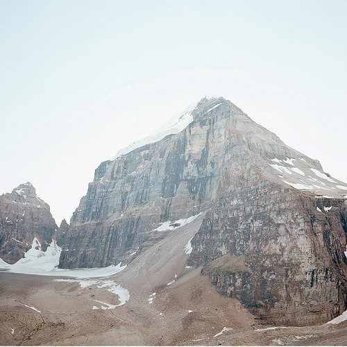Archillect ID 72042