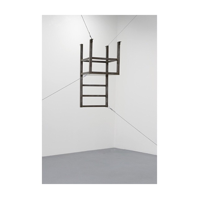 Archillect ID 72373