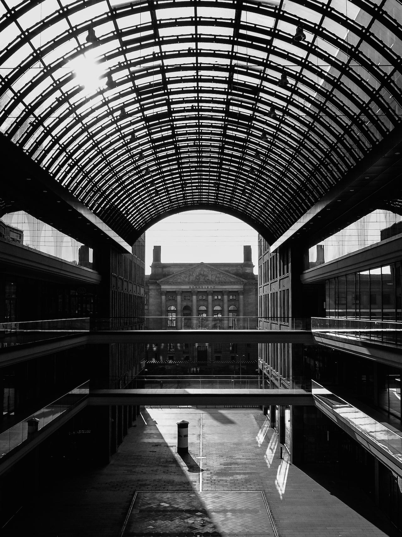 Archillect ID 72737