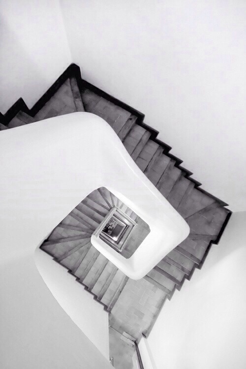 Archillect ID 73420
