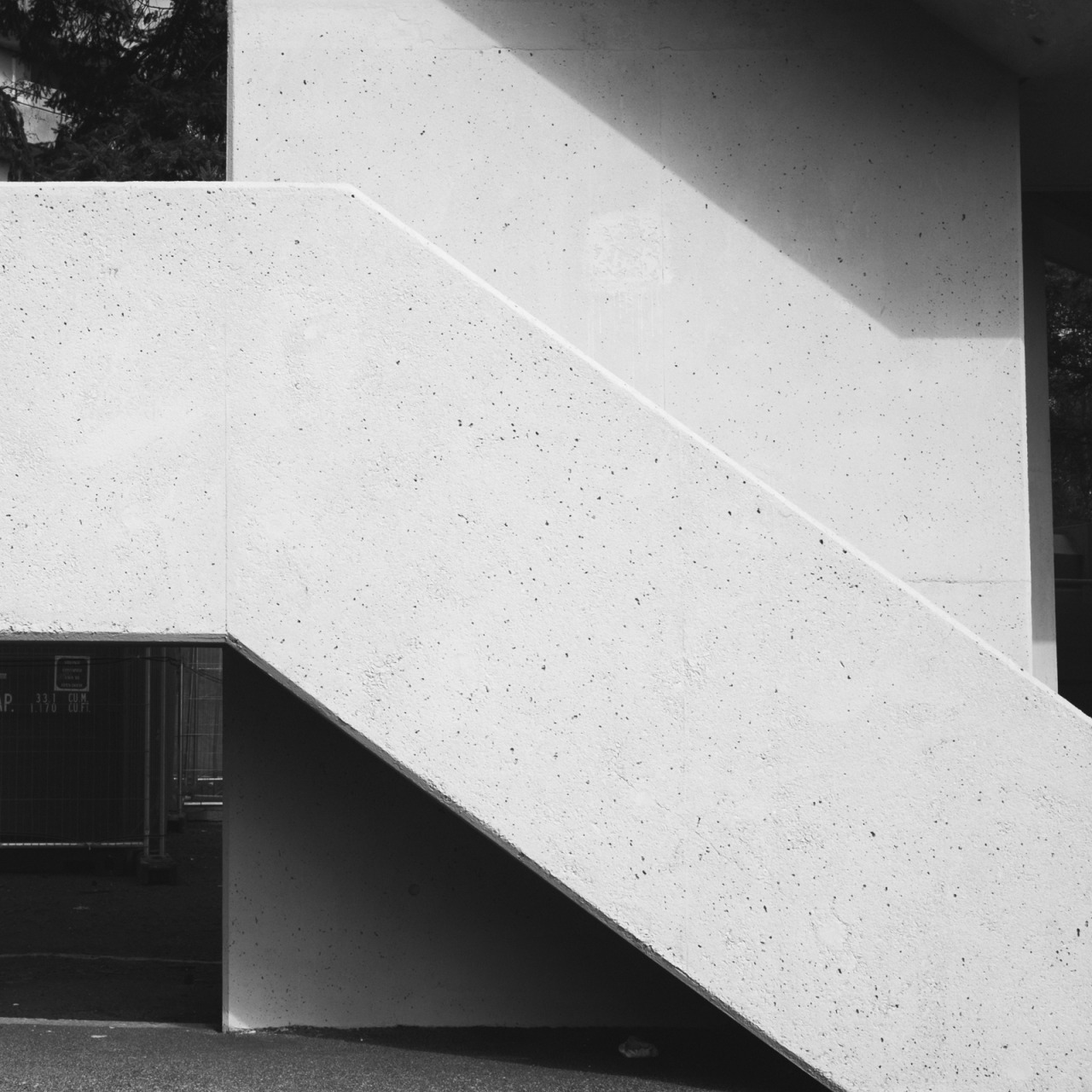 Archillect ID 73704