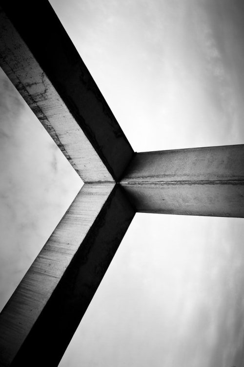Archillect ID 73808