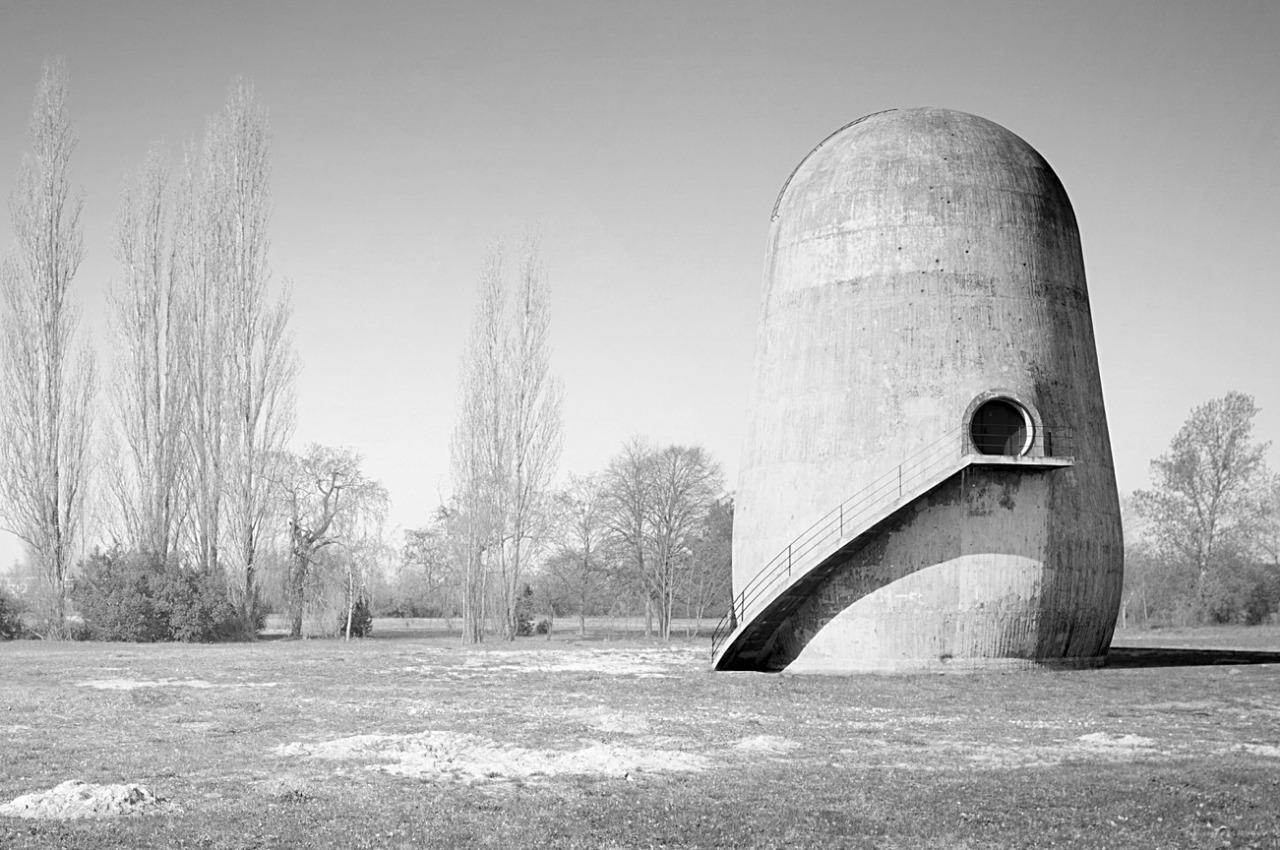 Archillect ID 74261