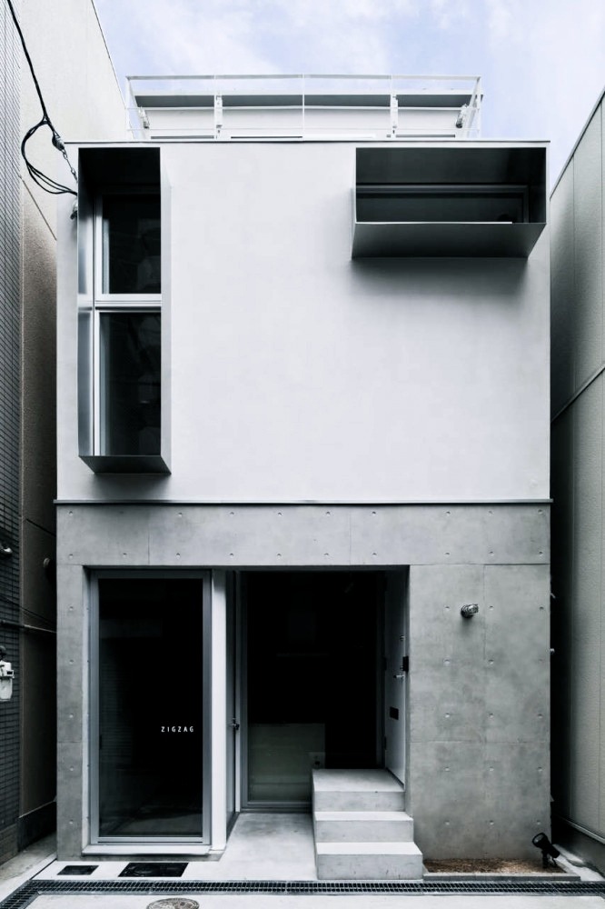 Archillect ID 74750