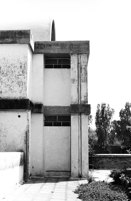 Archillect ID 75125