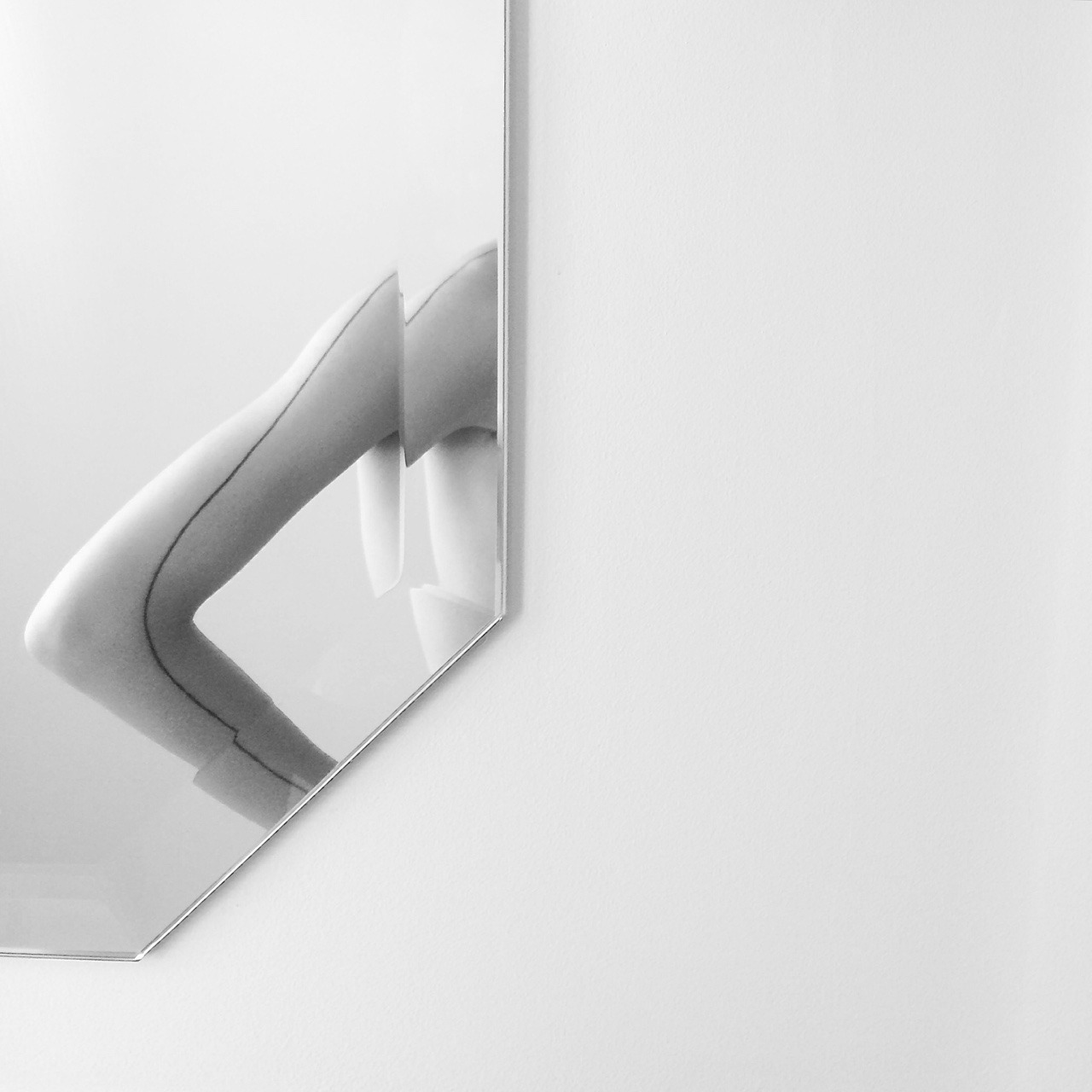 Archillect ID 75163