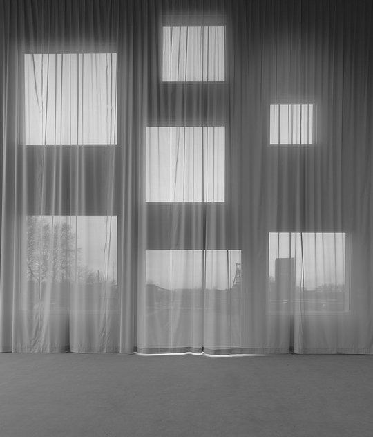Archillect ID 76037