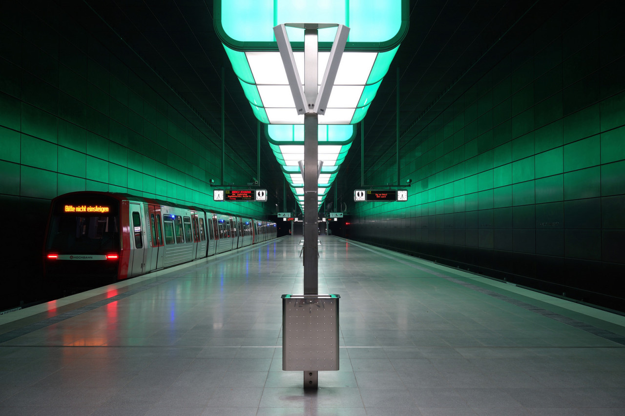 Archillect ID 76093