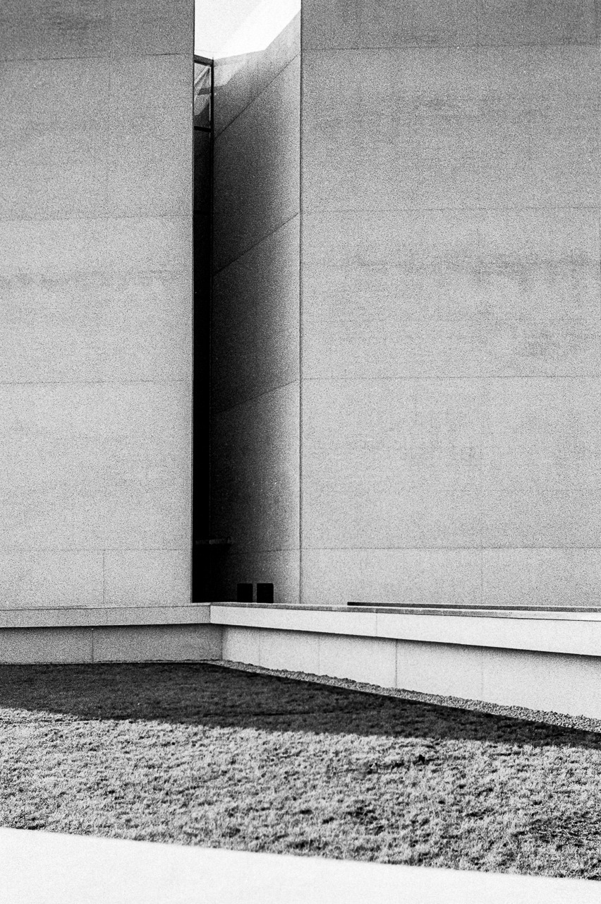 Archillect ID 76120