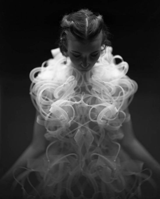 Archillect ID 76331