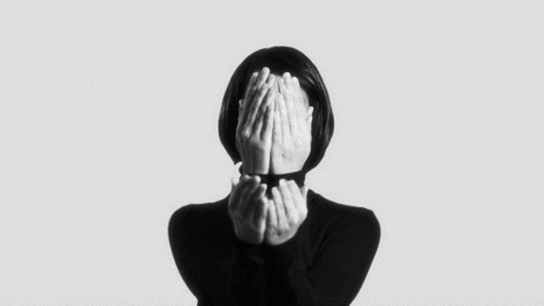 Archillect ID 76570