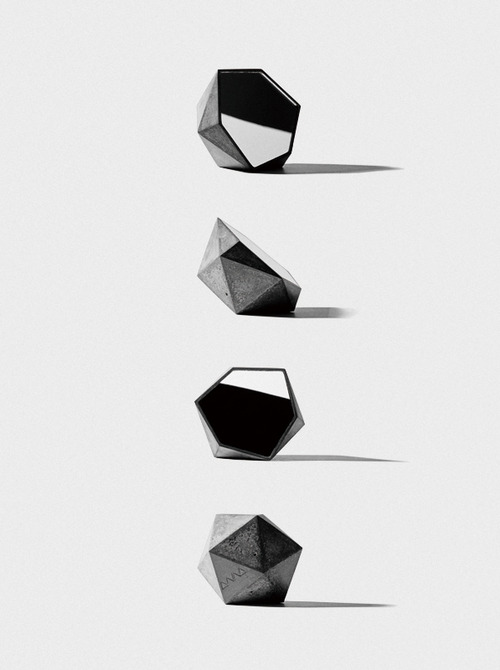 Archillect ID 76670