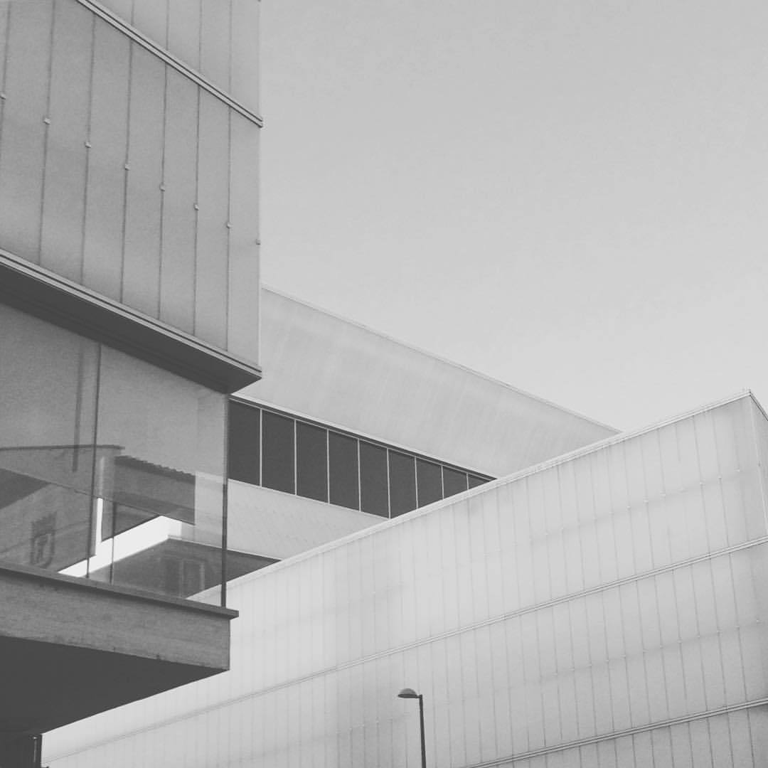 Archillect ID 77622