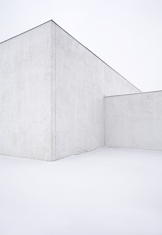 Archillect ID 77743