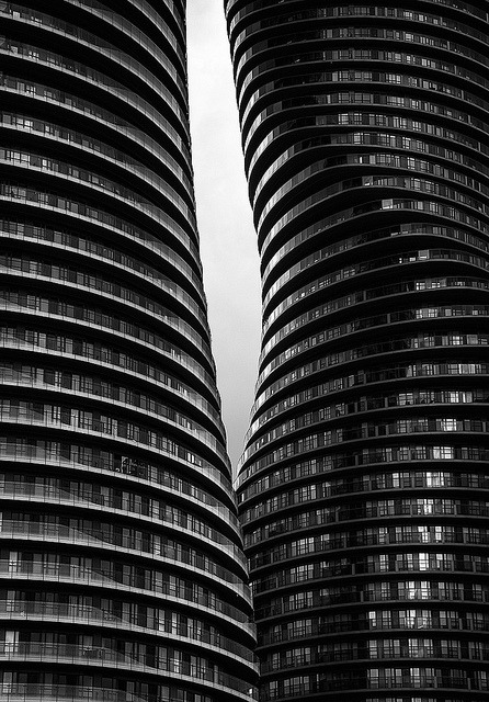 Archillect ID 78376