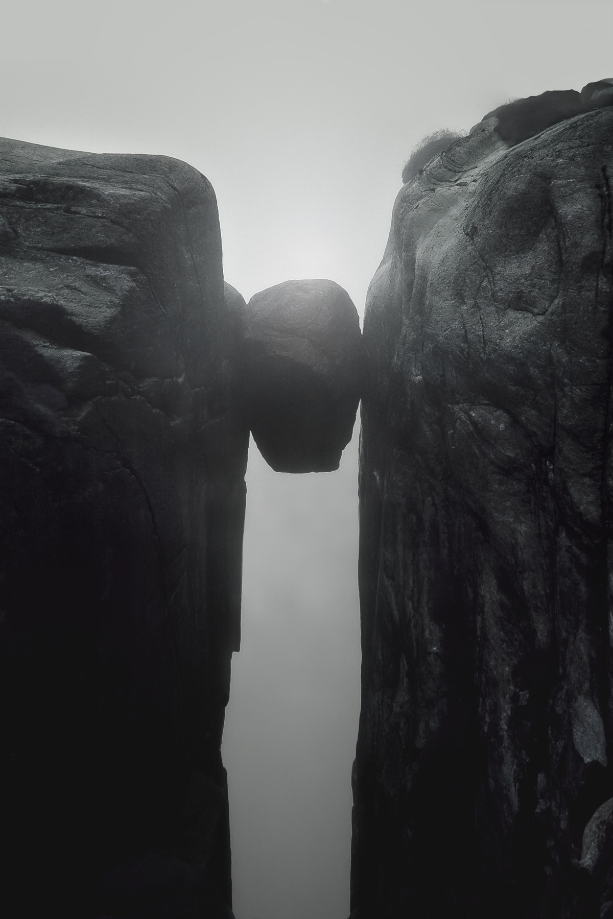 Archillect ID 78989