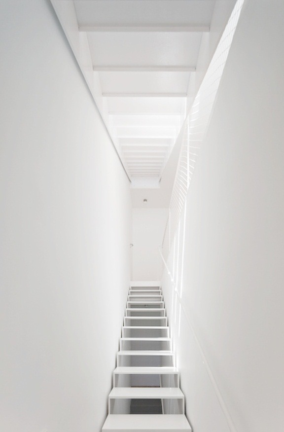 Archillect ID 79685