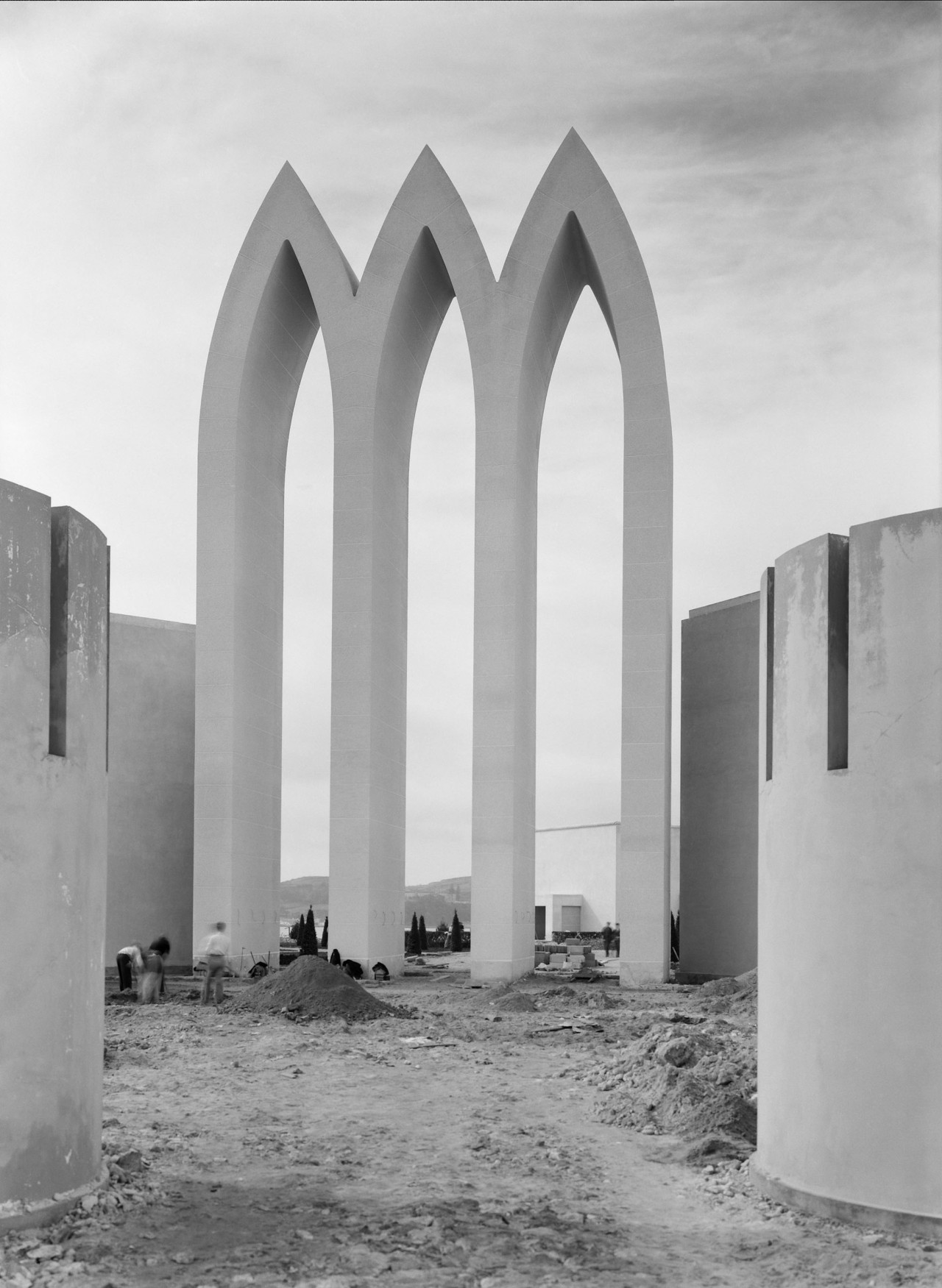 Archillect ID 79717