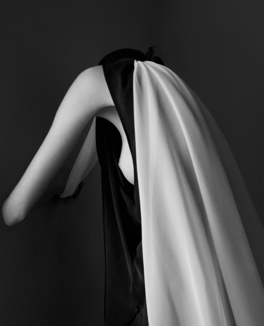 Archillect ID 79719