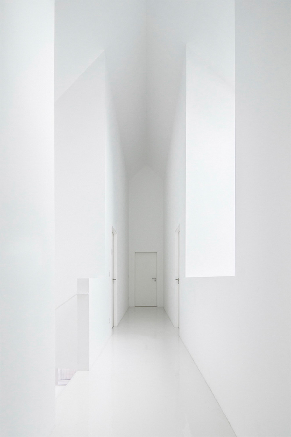 Archillect ID 79757