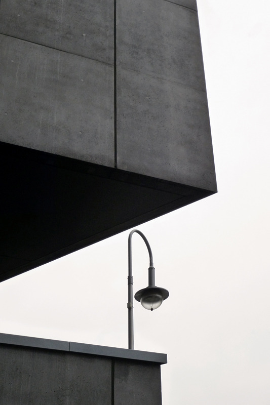 Archillect ID 80076