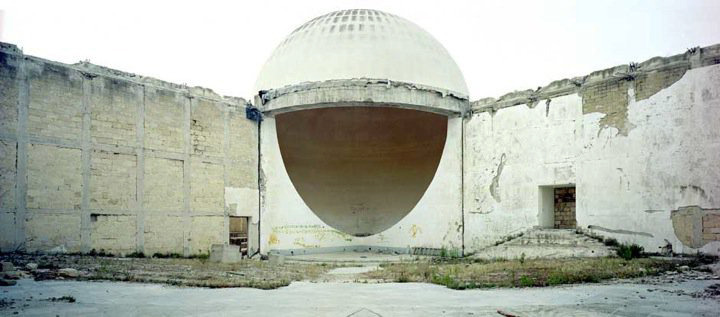 Archillect ID 81000