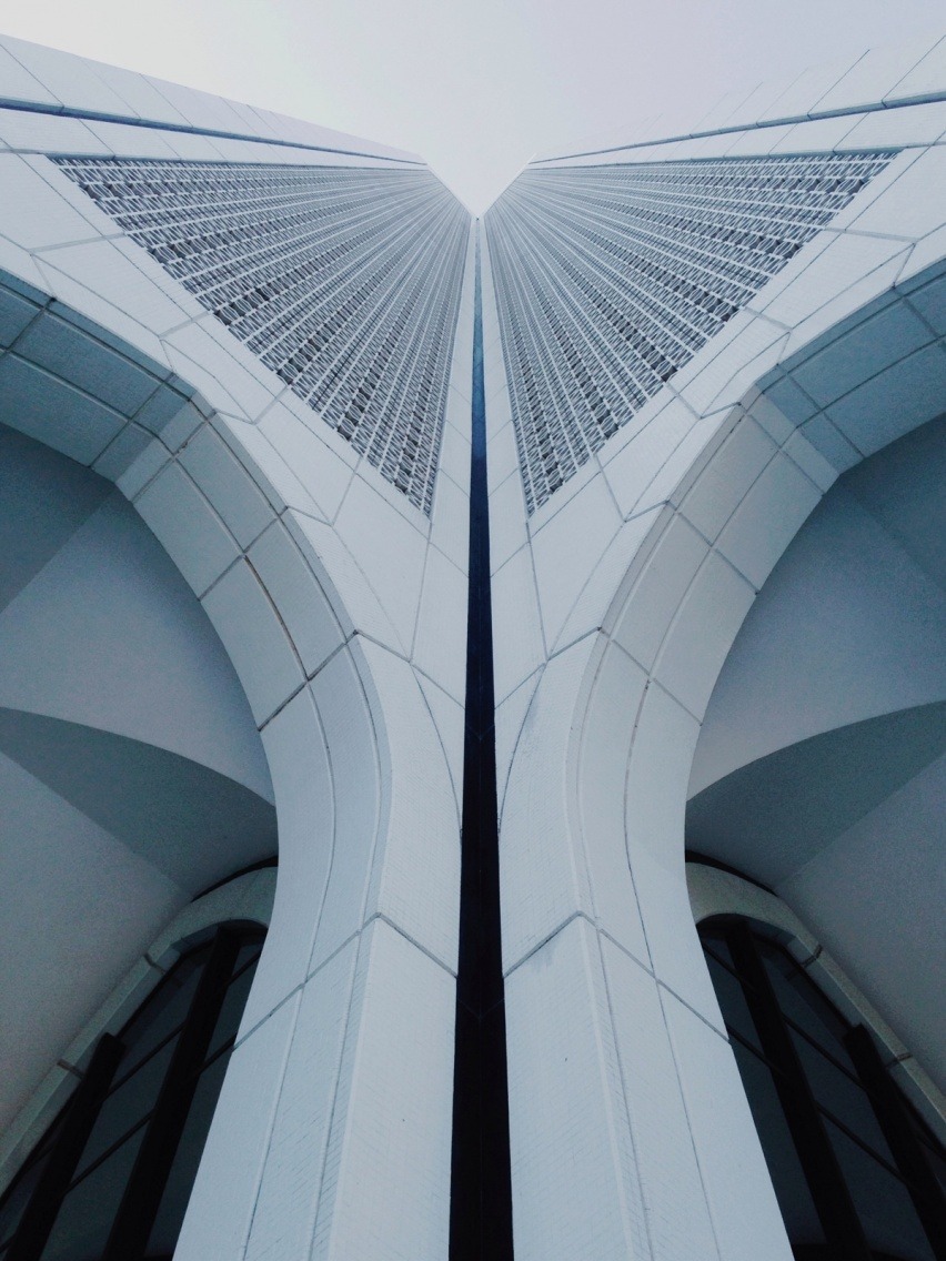 Archillect ID 82124