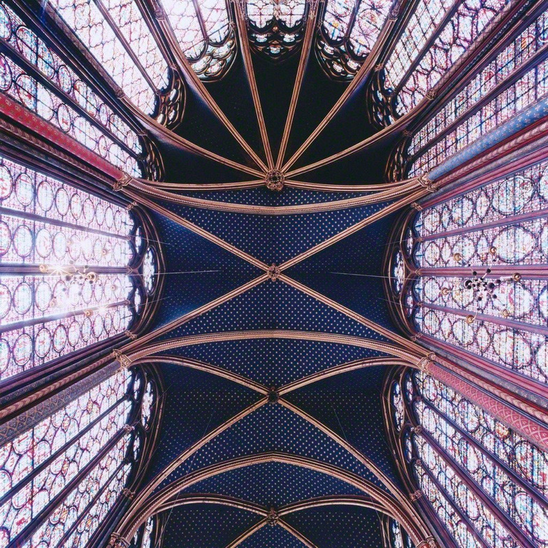Archillect ID 84381