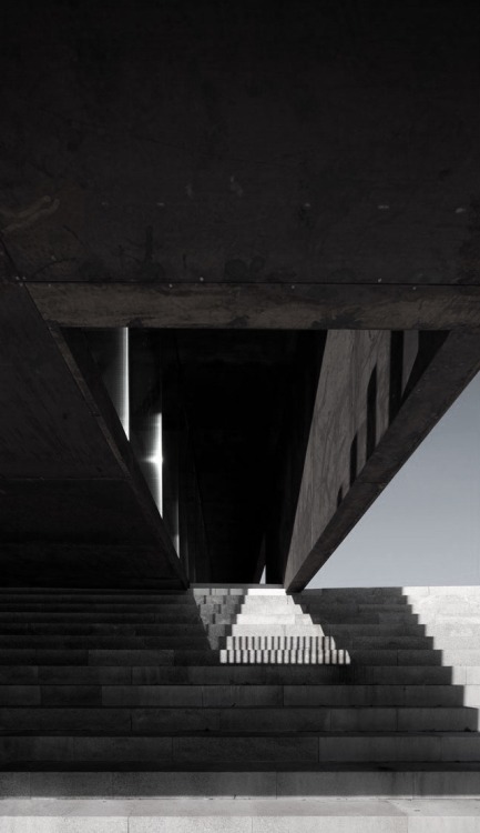 Archillect ID 85238